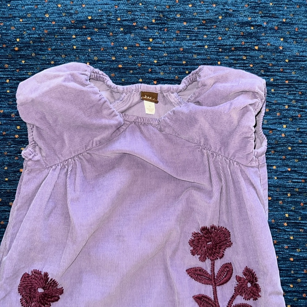 Tea Collection embroidered corduroy dress with elastic neckline and Cap Sleeves - Picture 4 of 7